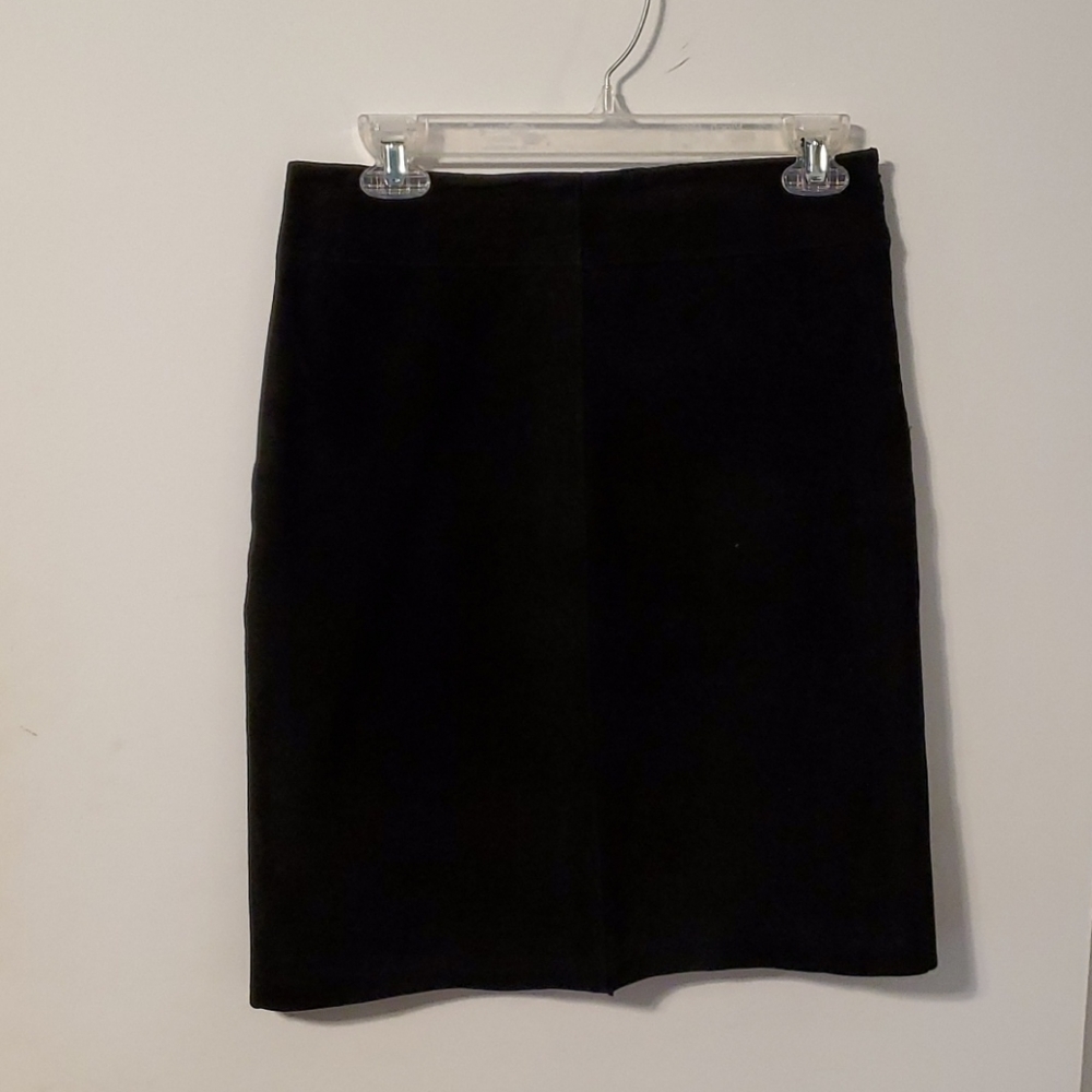 100% black suede skirt